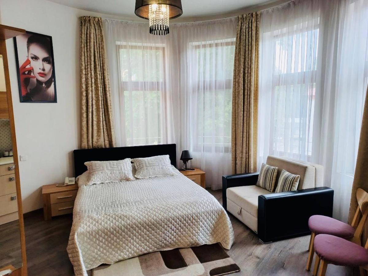 Apartments & Villa Georg Одесса Экстерьер фото